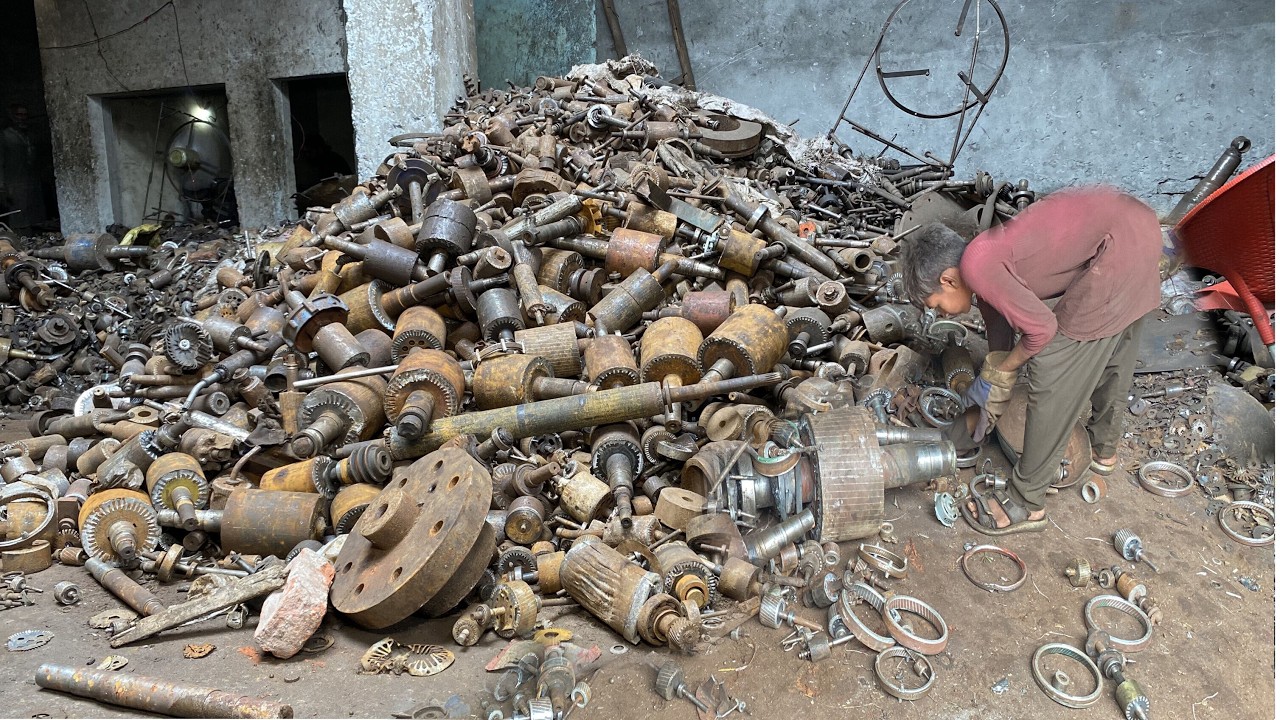Incredible Factory Process Of Electric Motor Routers Recycling | Electric Motors Recovery Aluminum