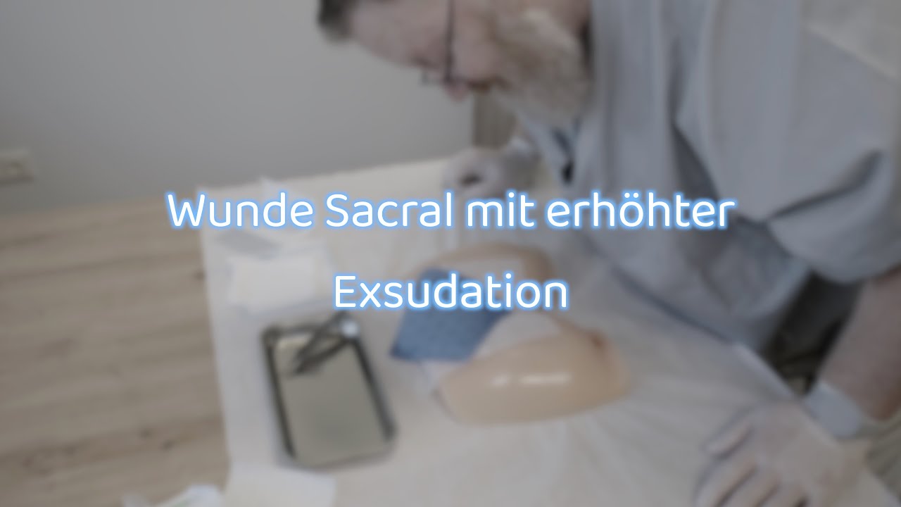 Wunde Sacral mit erh&ouml;hter Exsudation