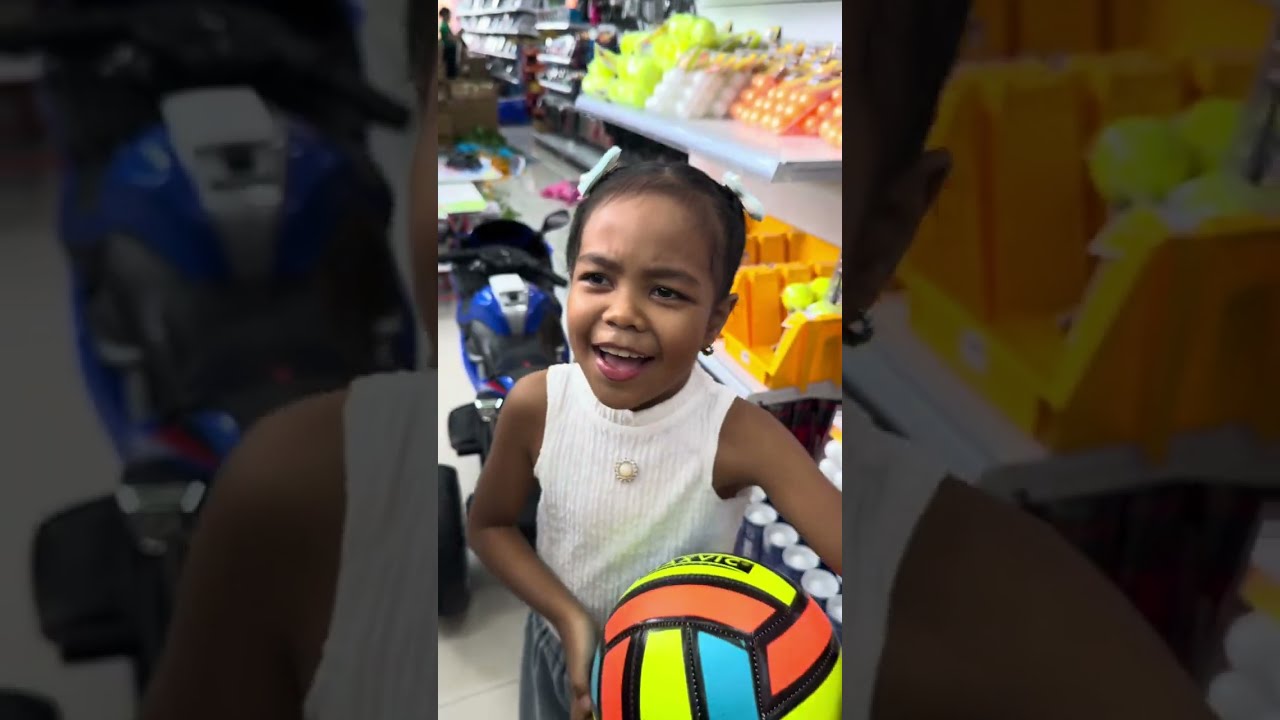 Bumili kami nila Aling Maliit ng panregalo sa kasal at hindi namin sinama si Sakmo | Glen Gonzaga 