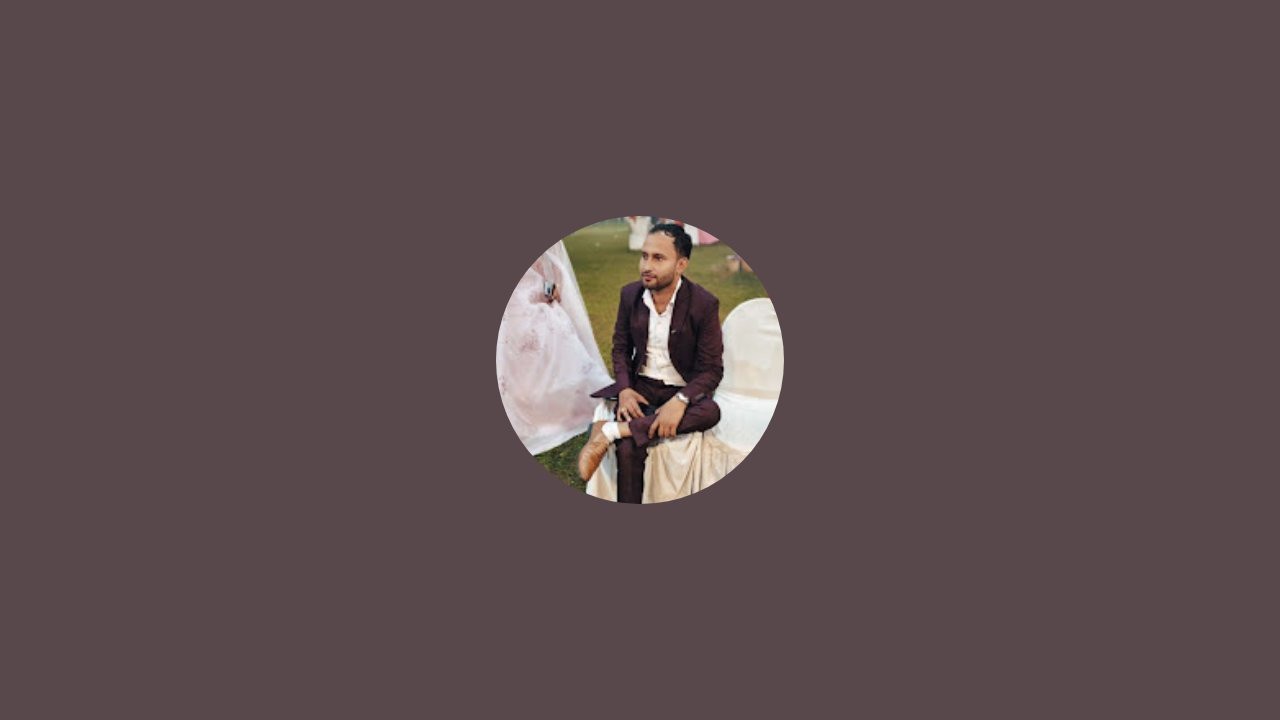 श्री राधे निखिल की दुनिया  is live