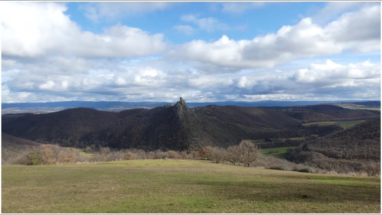 Ces châteaux sont si loin qu'on ne sait si Sanson
