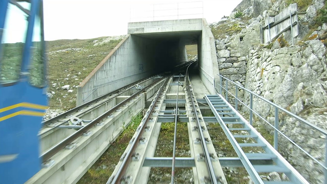 Standseilbahn 7500.02 Chantarella - Corviglia Bergfahrt - Funicular