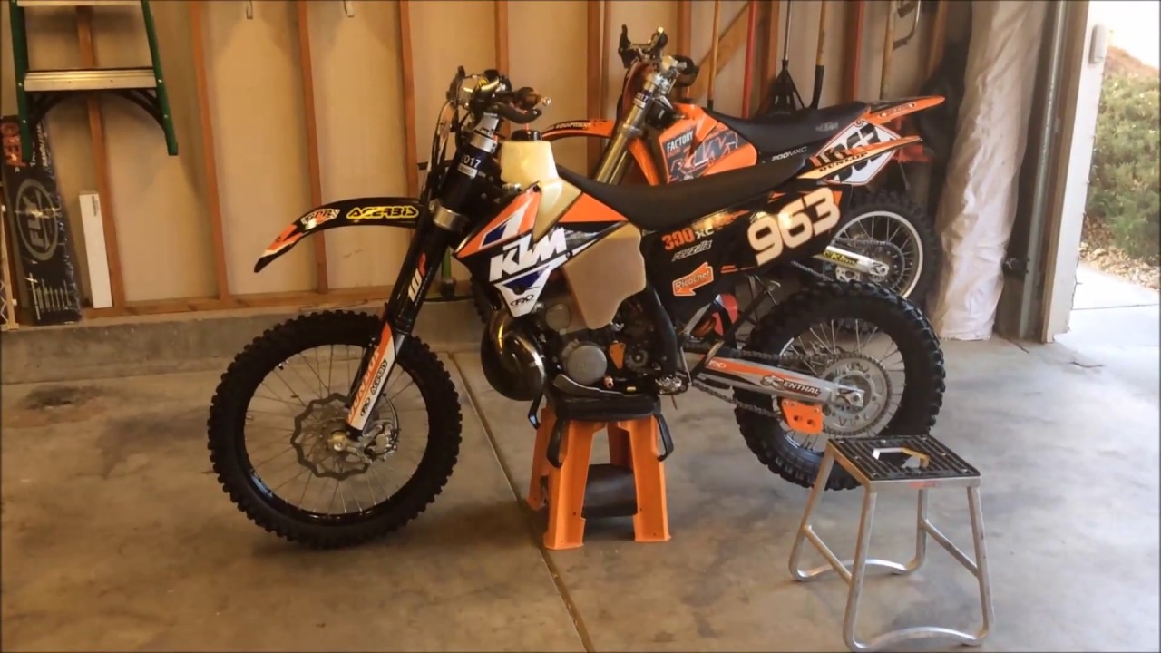 New FX and Attack Graphics Install on KTM 300 XC - Time Lapse Video