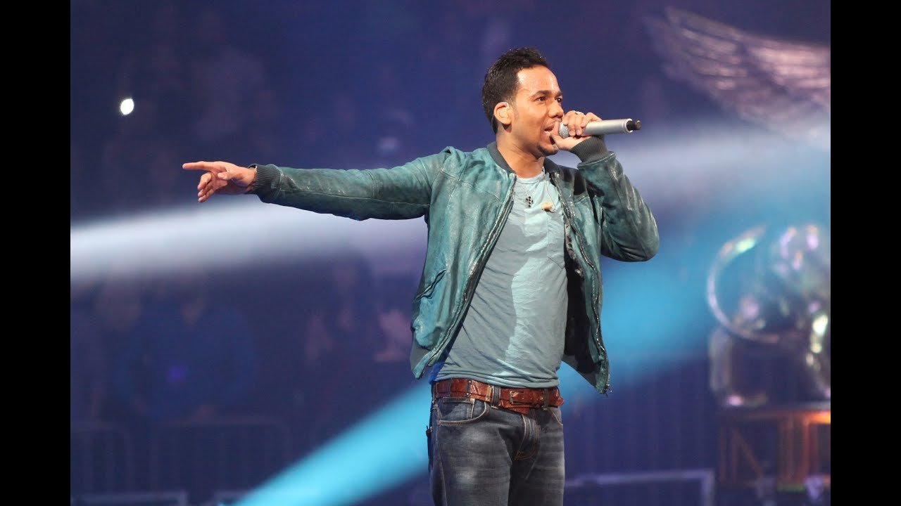 Romeo Santos - The King Stays King DVD 2012 HD MSG