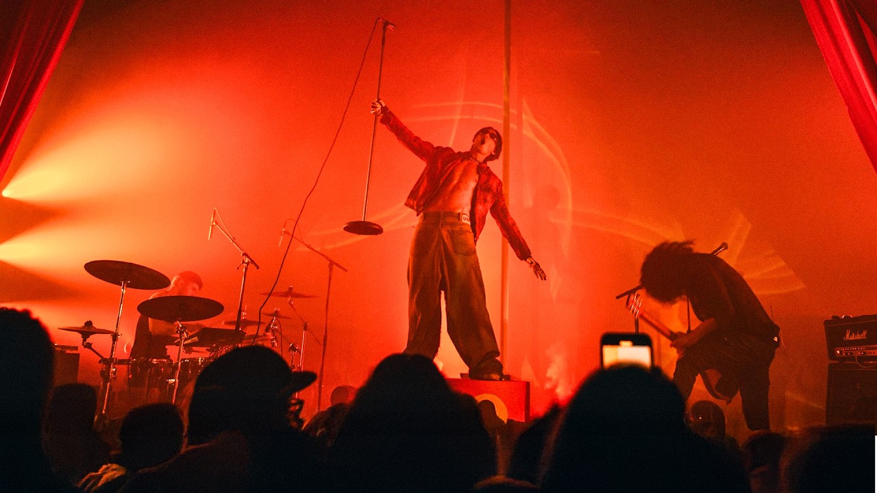 Jagwar Twin - Bad Feeling (LIVE at The Masonic Lodge at Hollywood Forever)