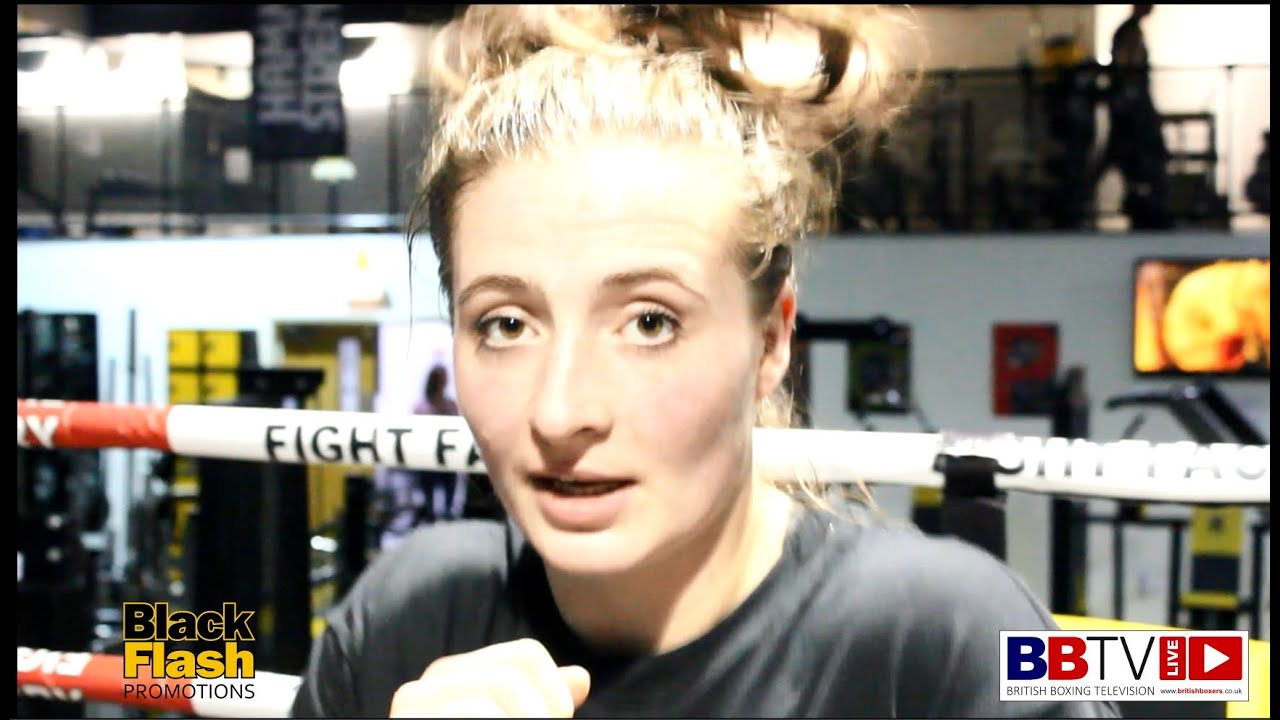 Female Boxer Laura 'Cyclone' Kelly talks turning professional