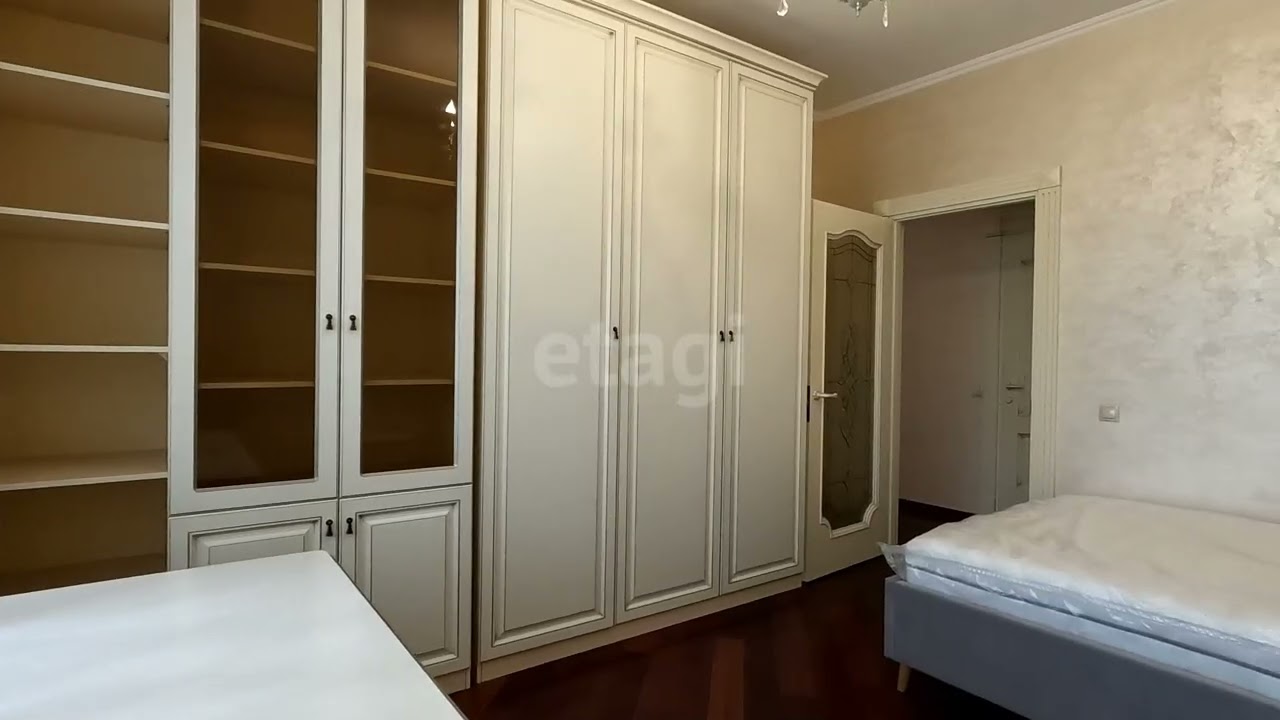 1498528