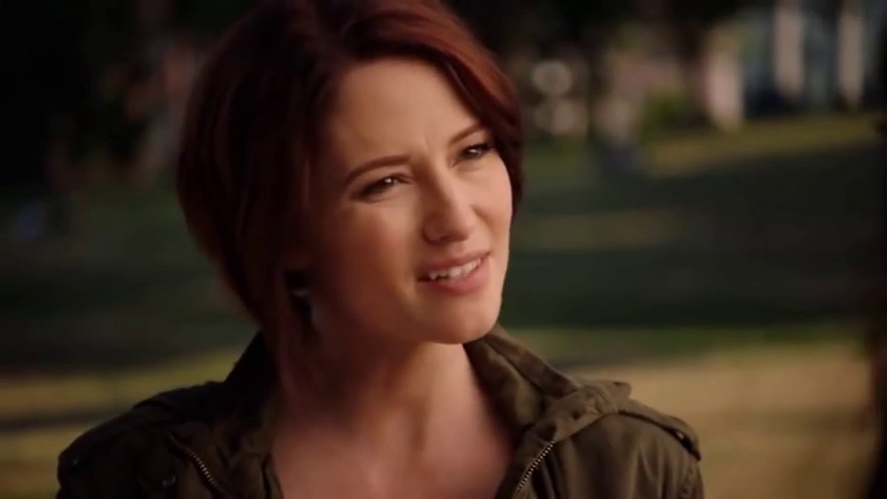 Supergirl 3x01 Sanvers Scene [Deleted Scene]