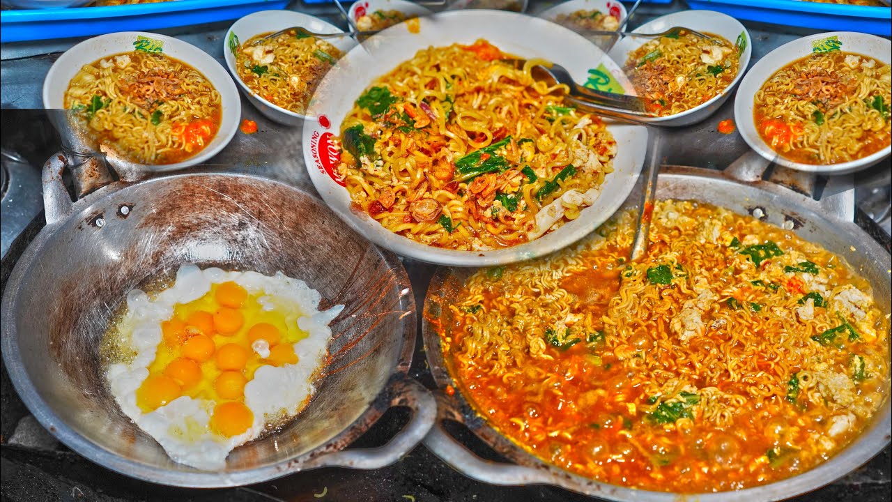 RATUSAN PORSI !!!!!! OMSET JUTAAN JUAL TENGAH KAMPUNG !!! MIE NYEMEK GONGSO LANGSUNG 10 PORSI !!!!