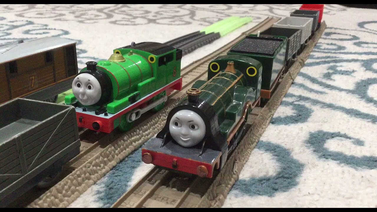 Ремейк фильма «Эмили знает лучше всех» (MB-US).