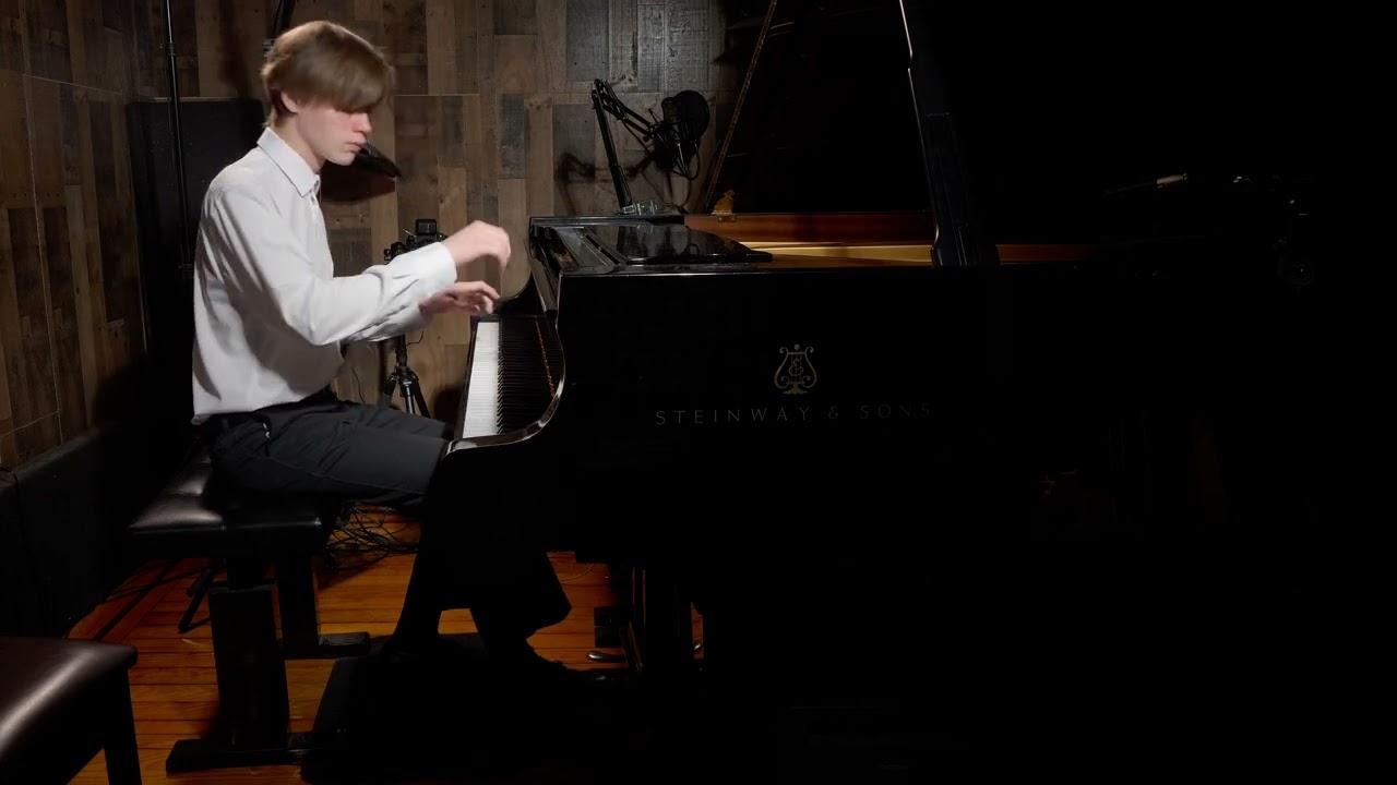 Beethoven, Sonata in F Major, Op.10 No.2, 1st mov