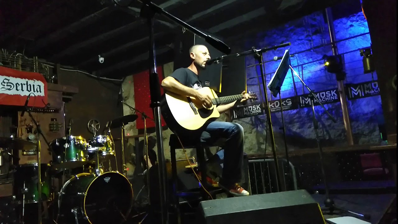 H8red - The Snow Fell