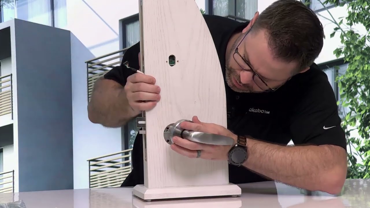 Unboxing and Installing the Quantum Pixel Lock
