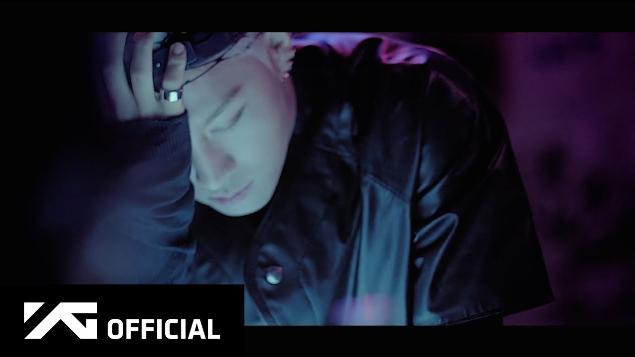 TAEYANG - 새벽한시(1AM) M/V