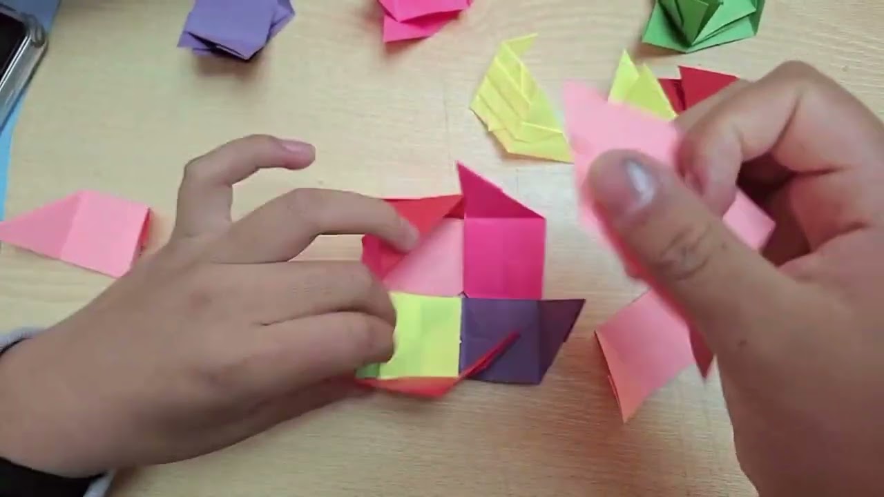 Elaboración Cubo Tejido - Laboratorio de Matemáticas