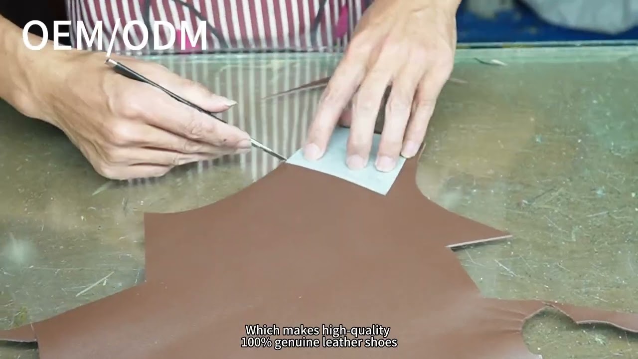 The production process of genuine leather casual shoes in Guangzhou's original leather shoe factory