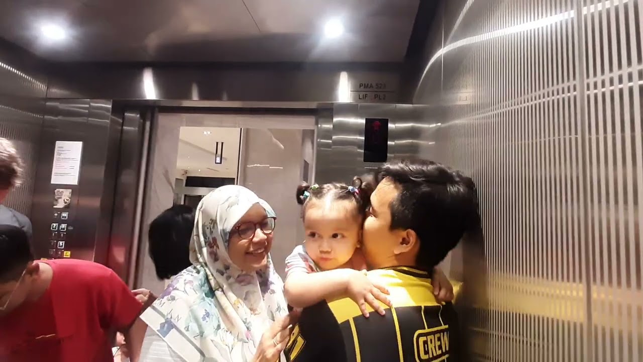Hitachi Elevator at One Utama in Petaling Jaya, Selangor, Malaysia (New Wing)