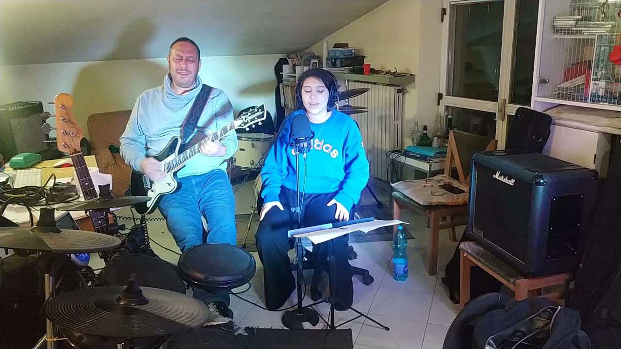leave the door open - Silk Sonic (acustic cover). Fabio & Alice Gagliardo