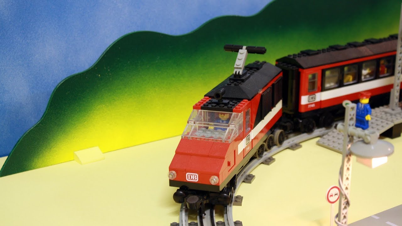 LEGO 12v Trains - LEGO 7745 - High Speed City Express Passenger Train