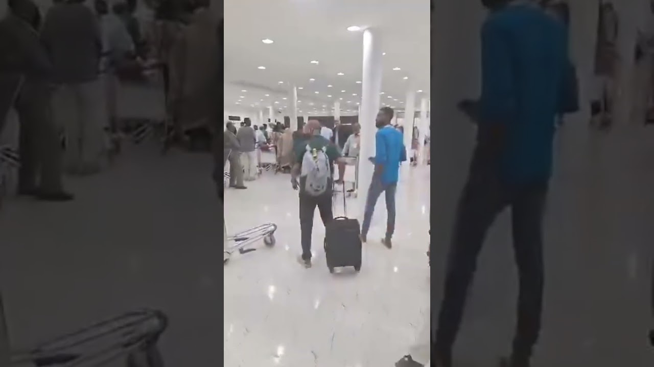 صالة الإنتظار مطار الخرطوم