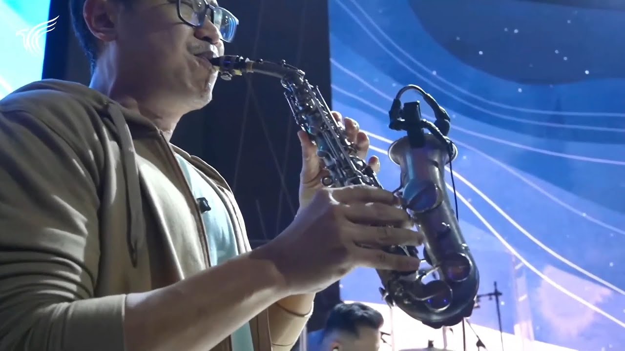 The first noel - saxophone instrumental
