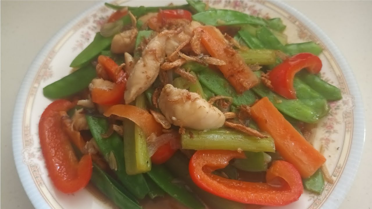 TUMIS SAYURAN CAMPUR SAMA GAGING AYAM SEGER