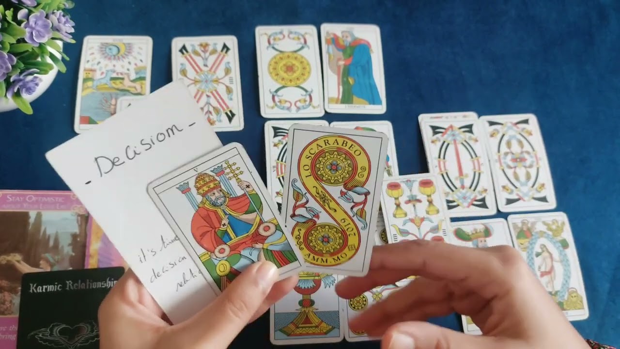 تاروت برج الثور الحبيب ندمان ويعتذر عن اخطاءه معك🍀💞