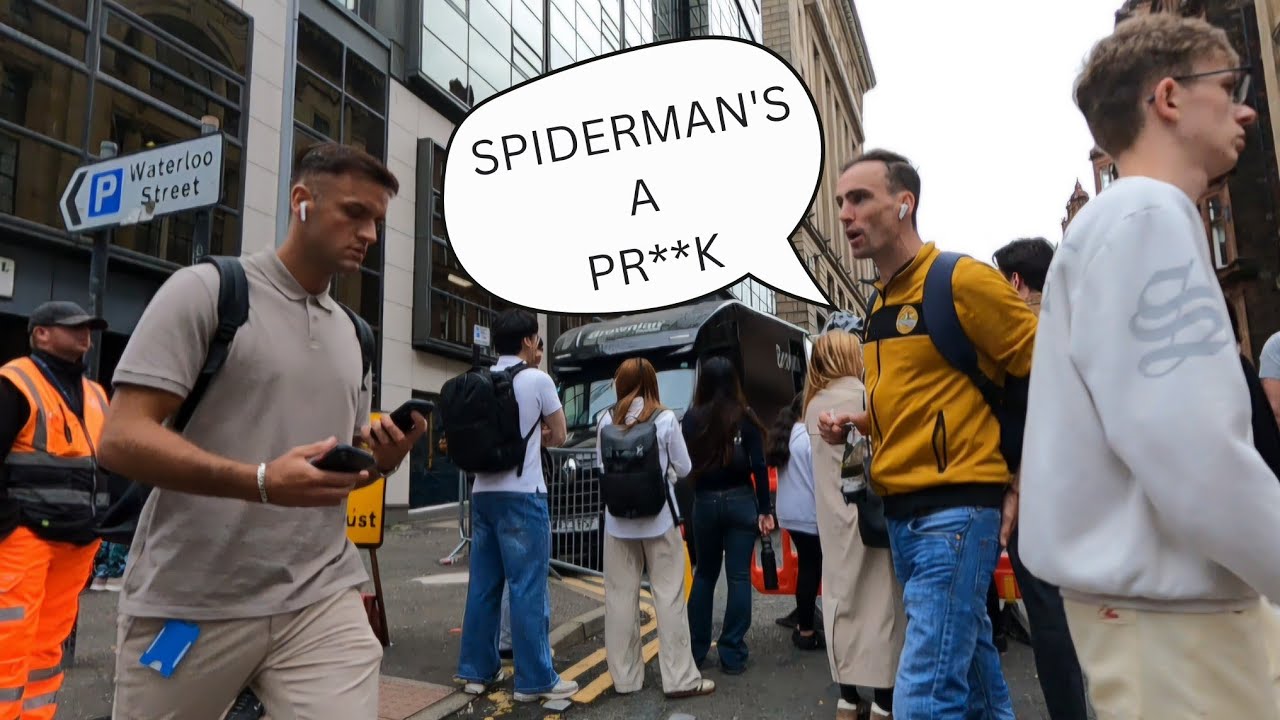GLASGOW: Crazy Man In One Man Protest Against New Spiderman Movie 🏴󠁧󠁢󠁳󠁣󠁴󠁿