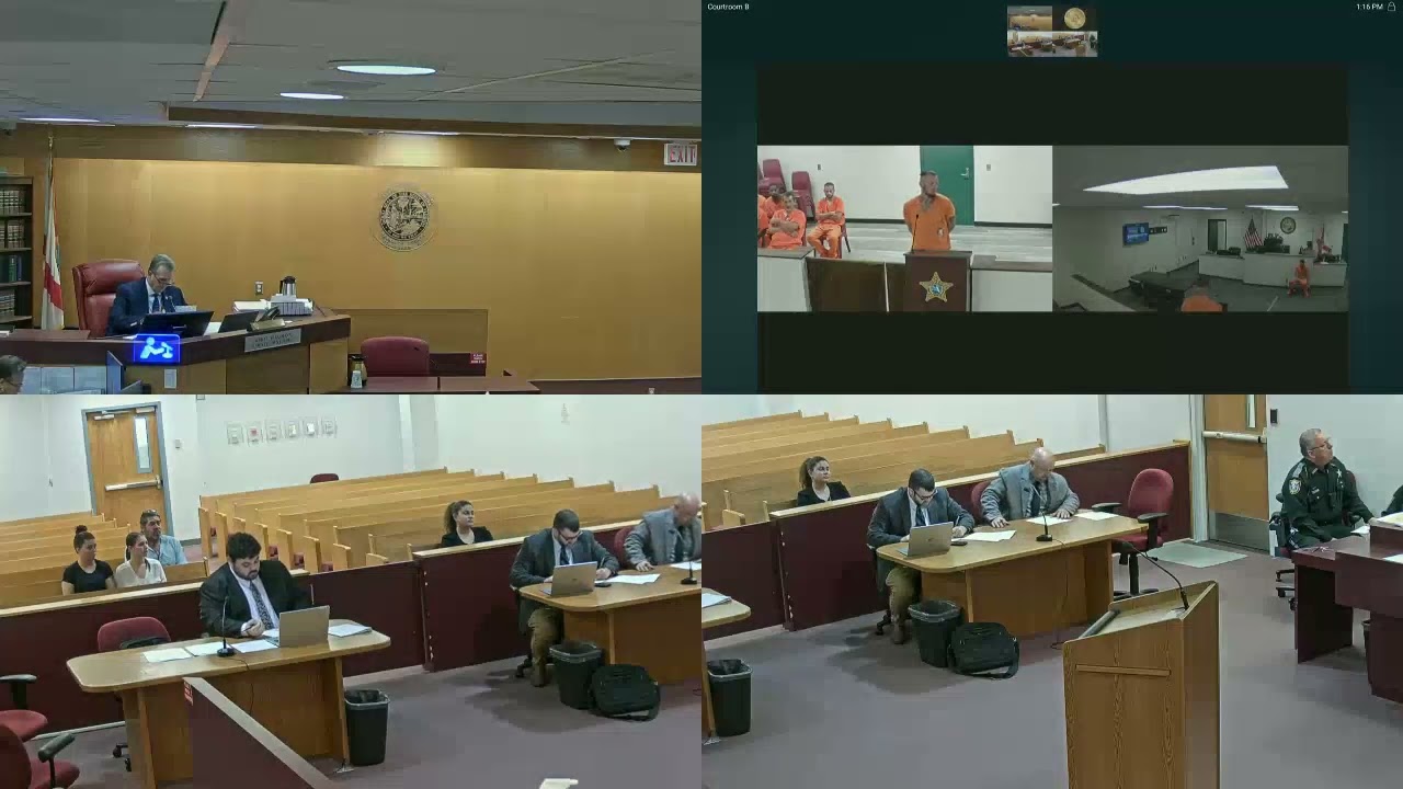 Первое слушание дела судьей Хитцеманном назначено на 11 марта 2026 года.