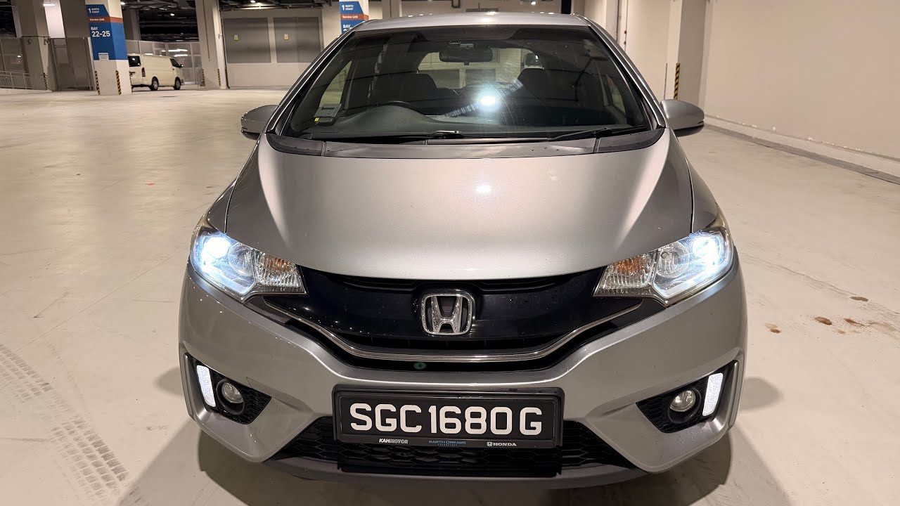 Honda jazz 1.5 CVT 2016 SGC1680G Singapore export cars
