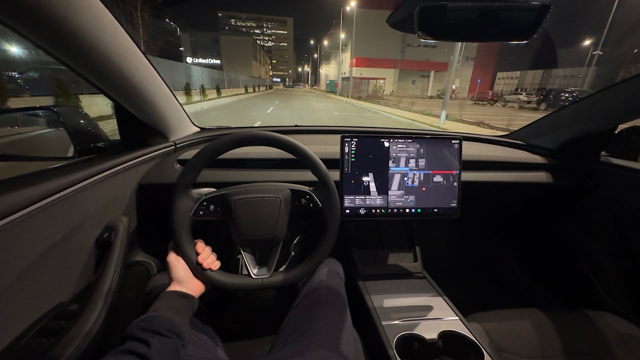 Nocna jazda pr&oacute;bna Teslą Model 3 STANDARD 2026