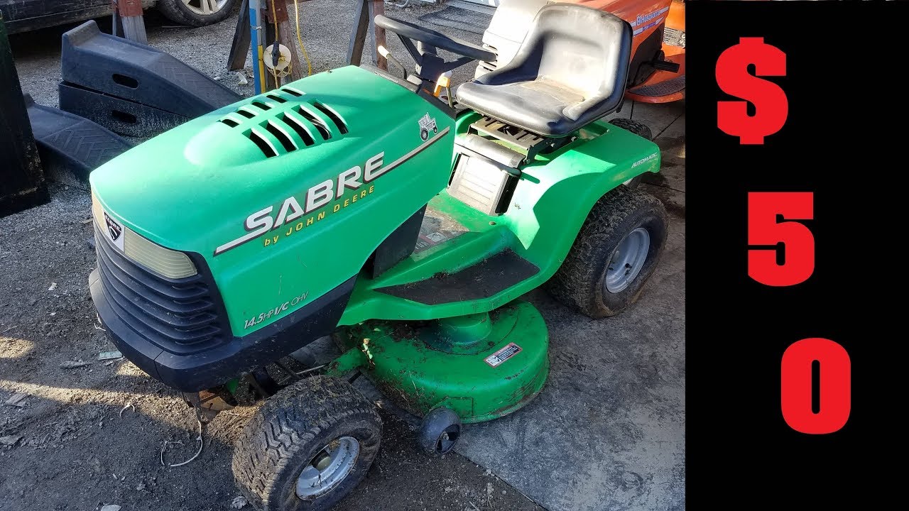 Tractor Hunting Saber GX1438