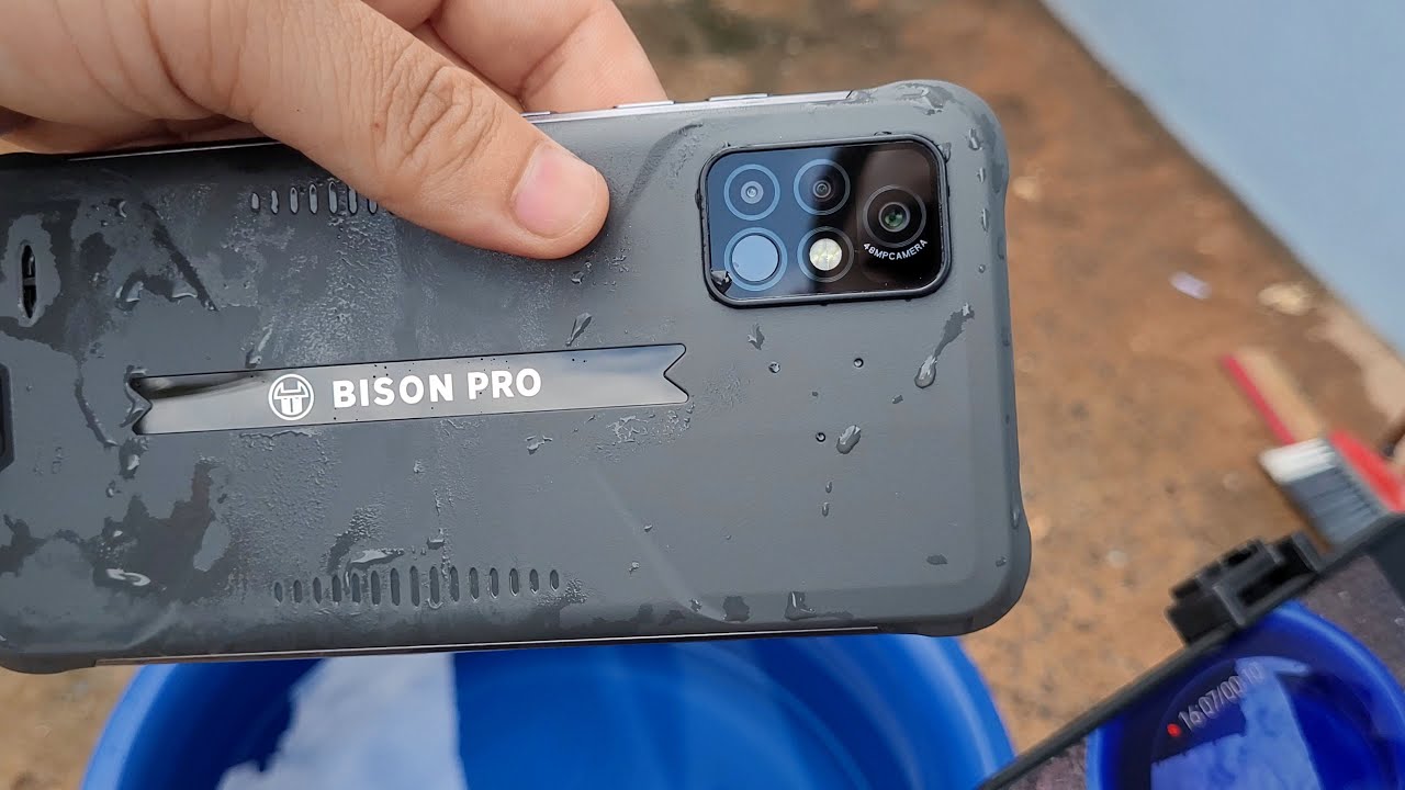 Umidigi Bison PRO Teste na água! Ele aguenta mesmo?