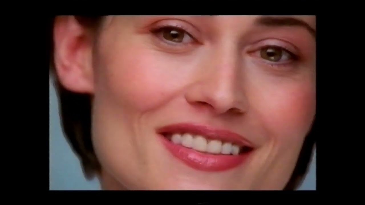 Granada: Continuity, Adverts & ITV Weekend News - New Year's Eve 2000