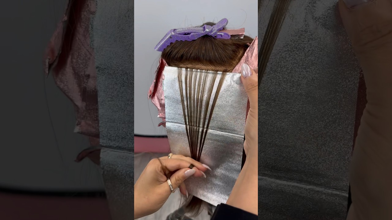 Bleach Highlight Application Matters! - Best way to foil highlights #foilhighlights
