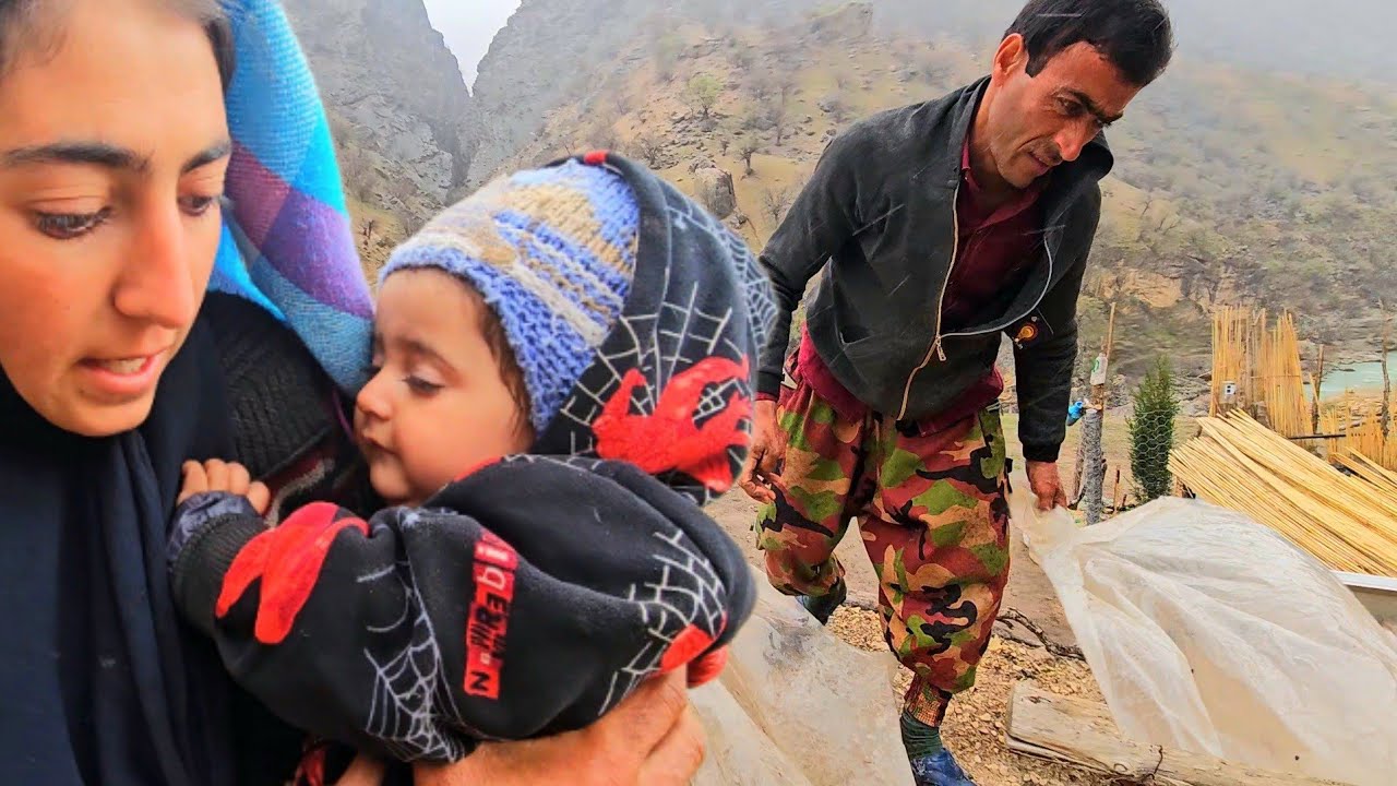 Rain, Roof & River: A Glimpse into Osouldin’s Nomadic Life