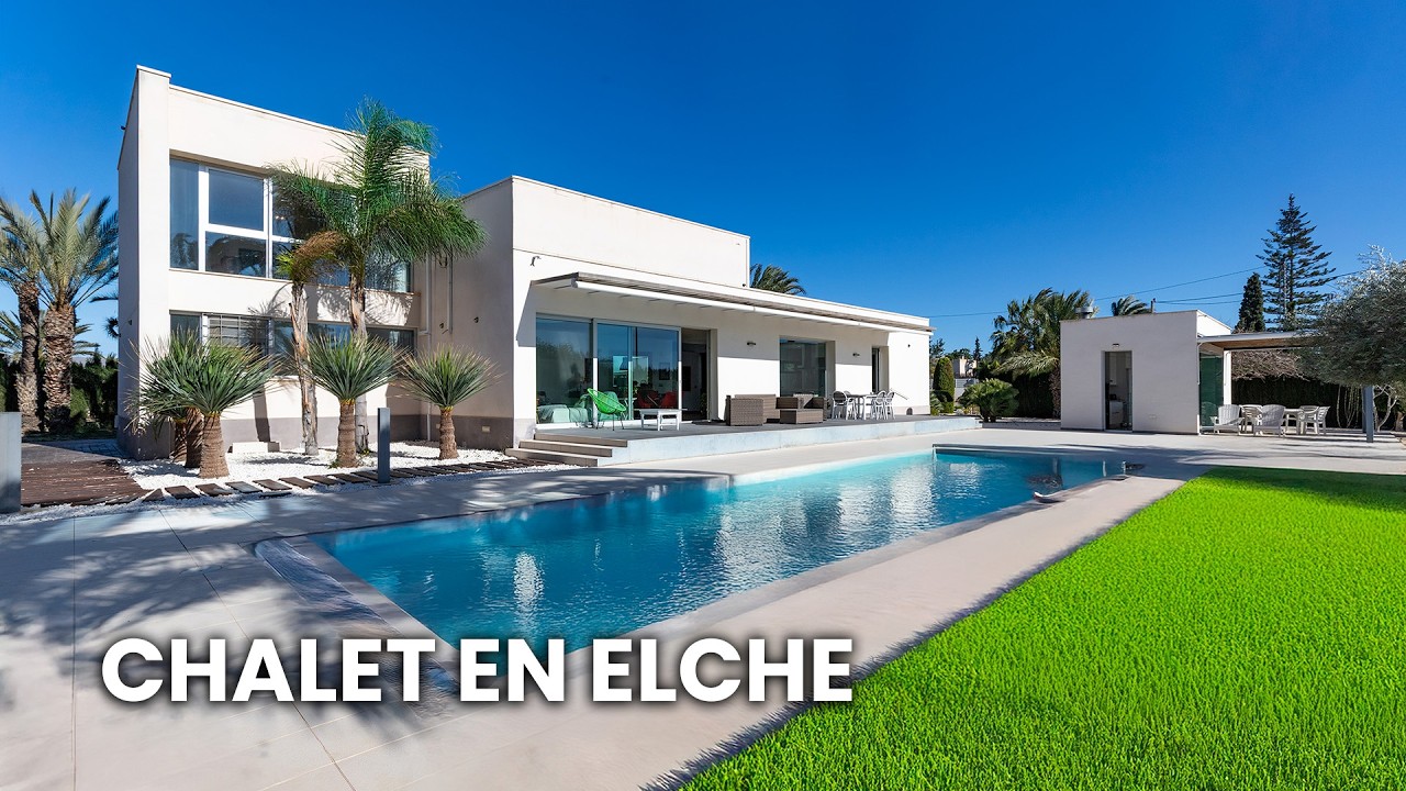 Ref.5466 CHALET DE DISEÑO CON PISCINA EN LAS BAYAS