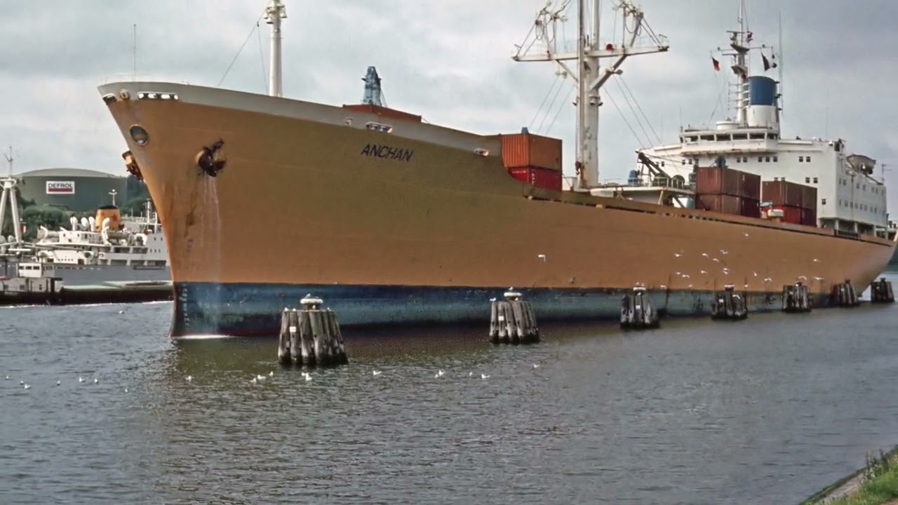 Schiffsverkehr im Nord-Ostsee-Kanal 1979