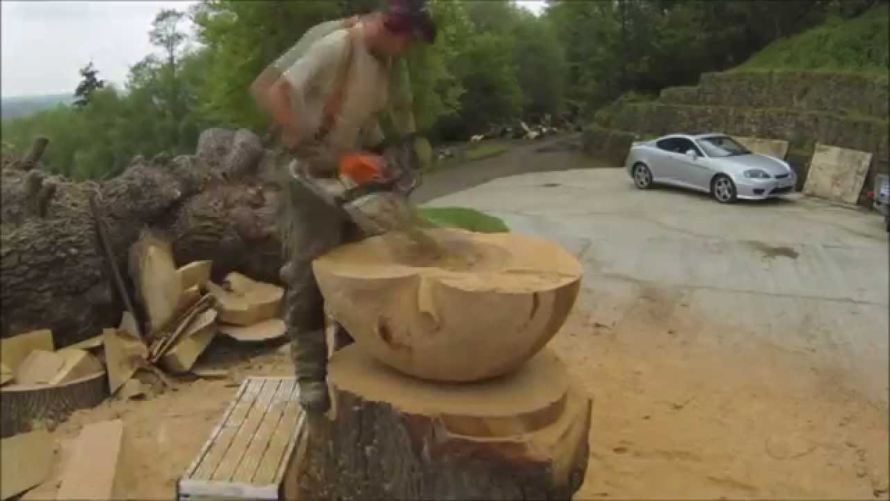 Chainsaw Dave: Time Lapse Chainsaw Carving - 