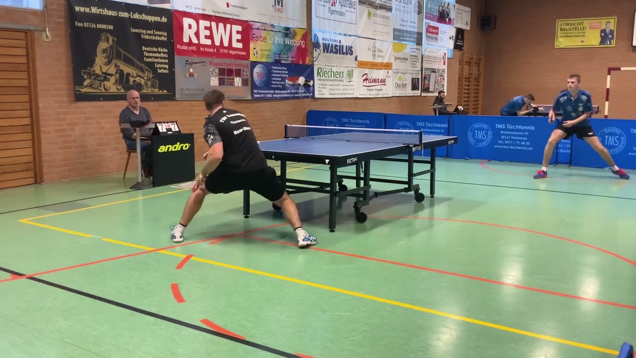 Regionalliga Nord | Martin Gluza (2110 TTR) : Leon Hintze (2141 TTR)