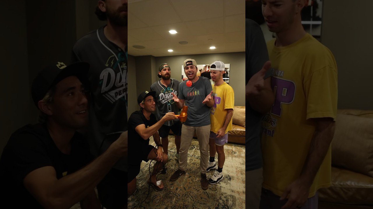 Dude Perfect помогают Марку Роберу стать Заком Кингом