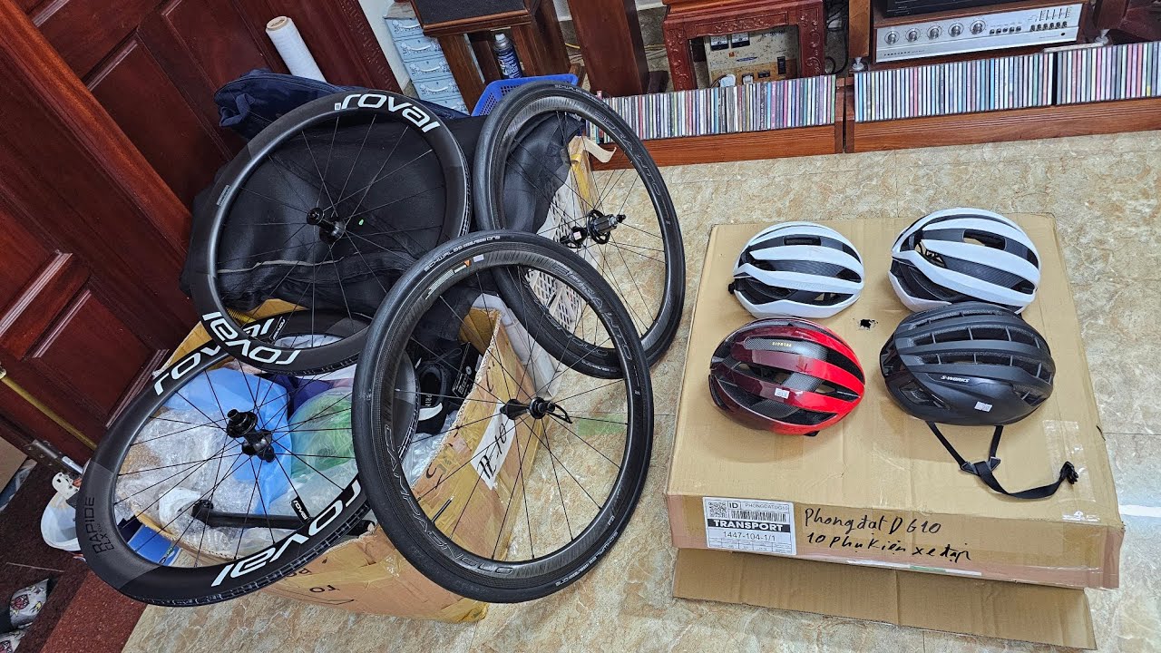 Bánh clx2, campagnolo wto45, mũ bảo hiểm hàng mới cập bến.xlh 0936525998