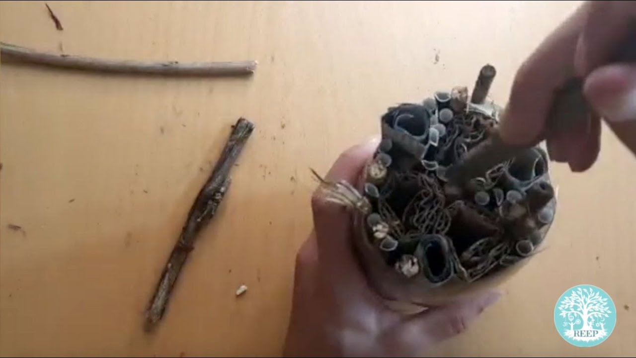 ETG Recycled Bee Hotel Tutorial