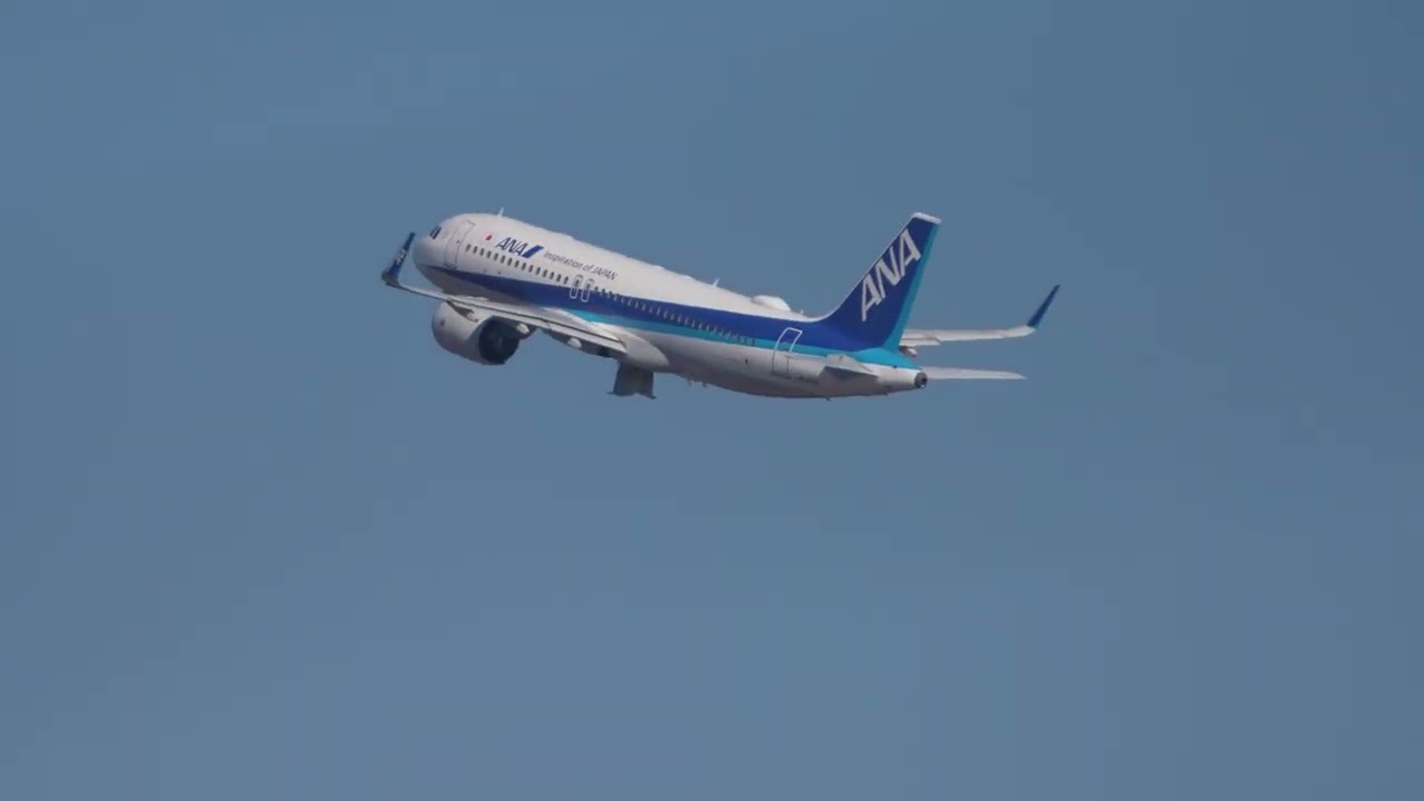 #planespotting at#haneda  Japan rw34R arrivals/departures.
