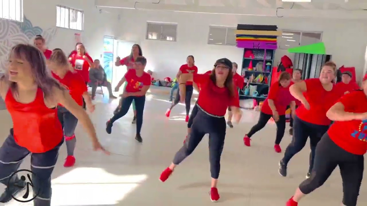 Esqueleto - Merengue ☠️ ZumbaChoreo ☠️ NatalieBarrera