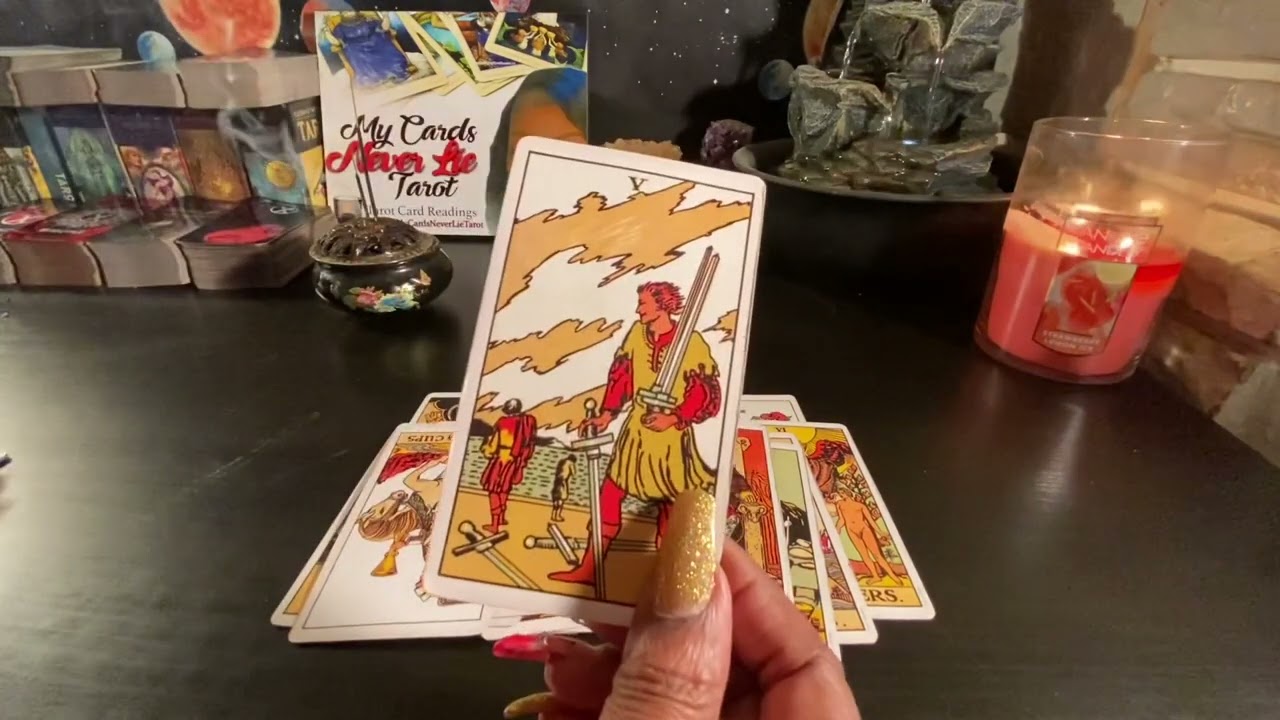 Capricorn♑️They’re about to talk to u about the connection in order to save it! They’re nervous 😟
