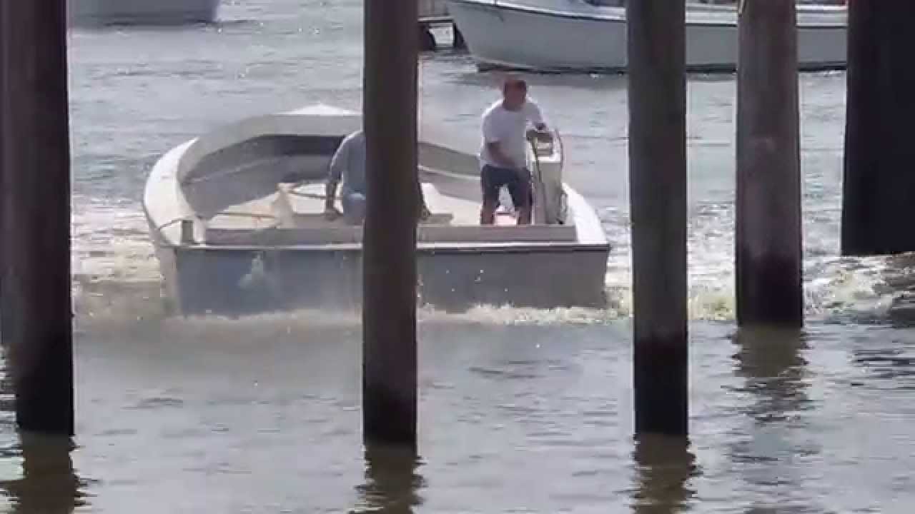 Suicide Bridge Restaurant 2014 Boat Docking.