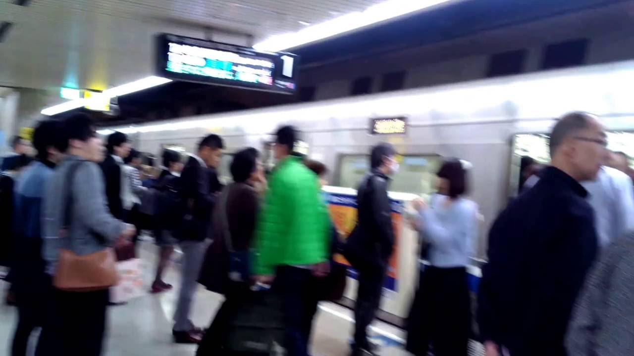 日本福岡天神地鐵站