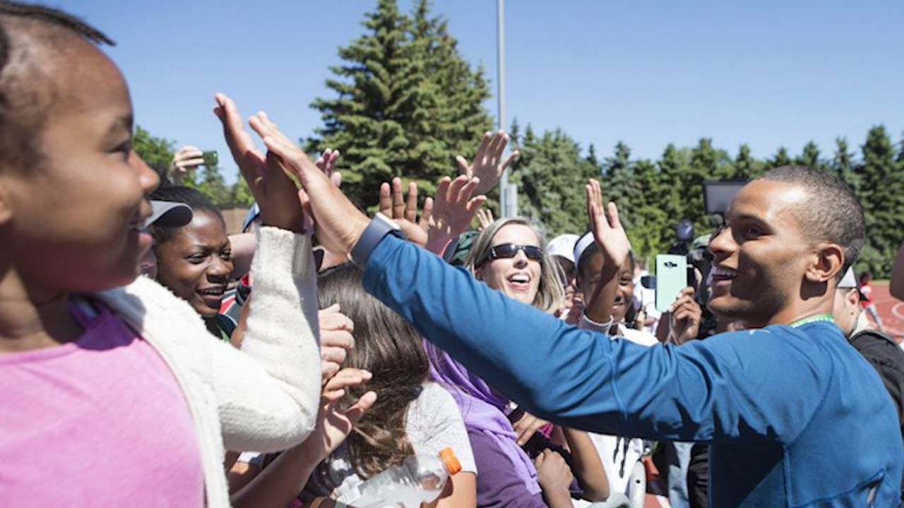 Sprinter Andre De Grasse surprised kids see him as 'inspiration'
