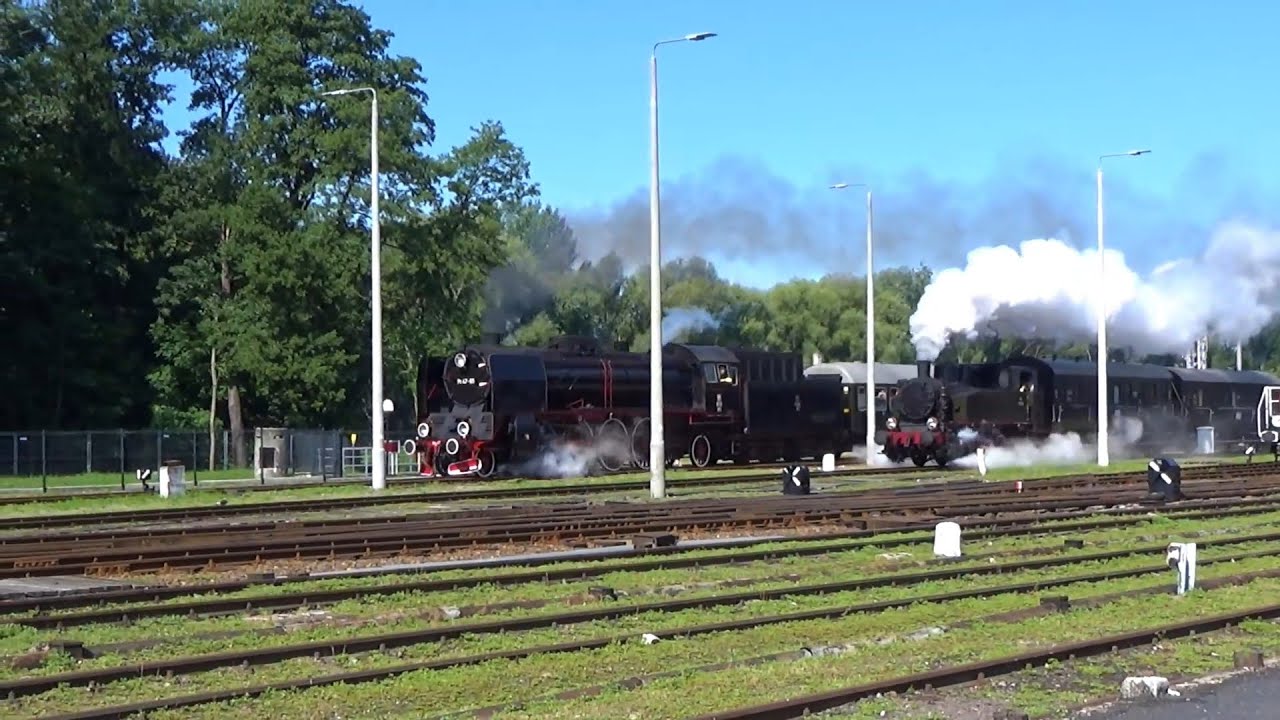R&oacute;wnoległy przejazd 🚂 Pt46-65 i 🚂 TKh 05353